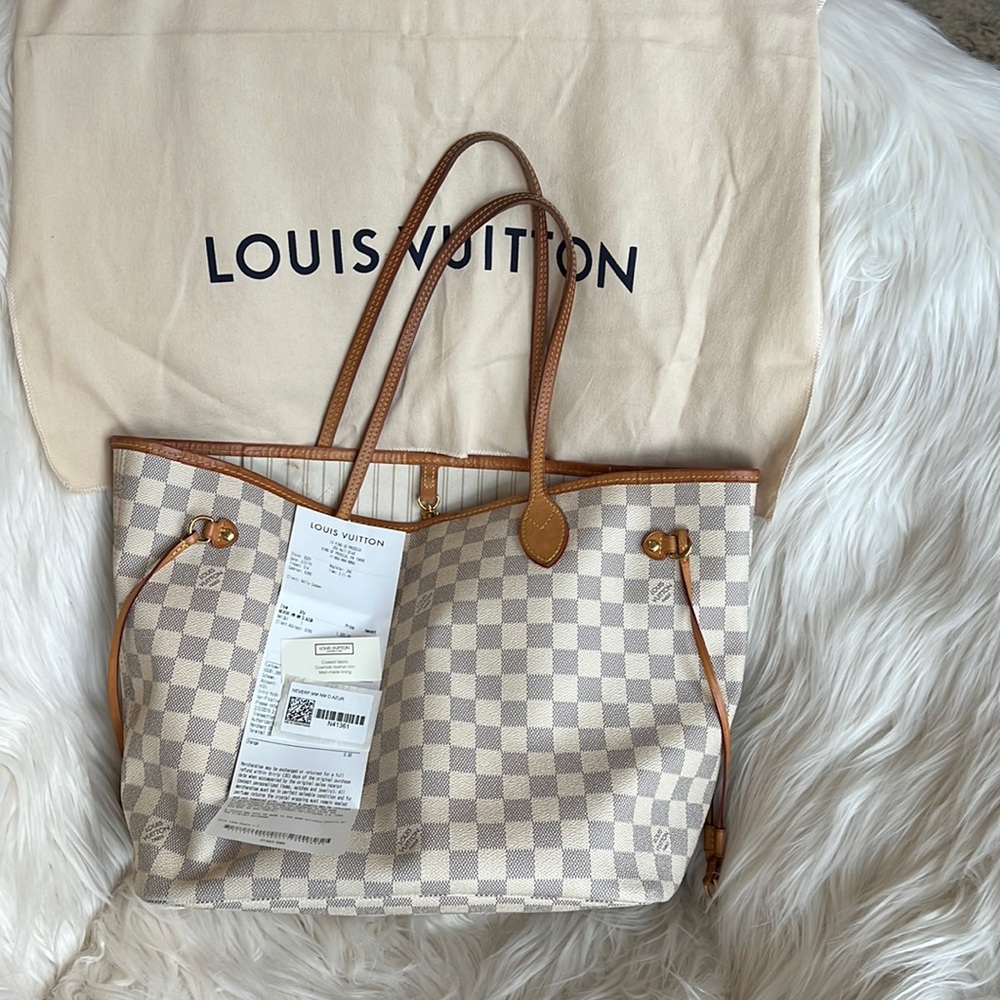 Louis Vuitton Neverfull MM Damier Azur (includes receipt)